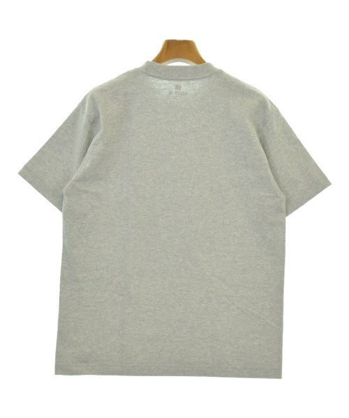 Hanes เสื้อยืด/เสื้อท็อปส์