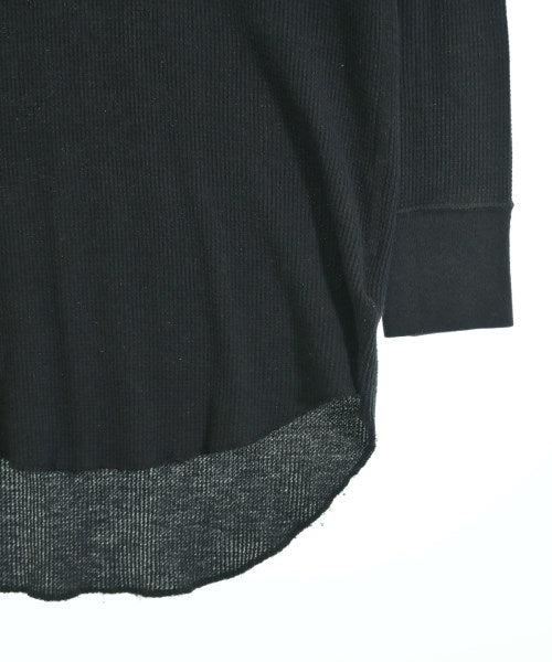 Hanes เสื้อยืด/เสื้อท็อปส์