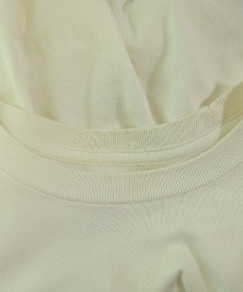 Hanes เสื้อยืด/เสื้อท็อปส์