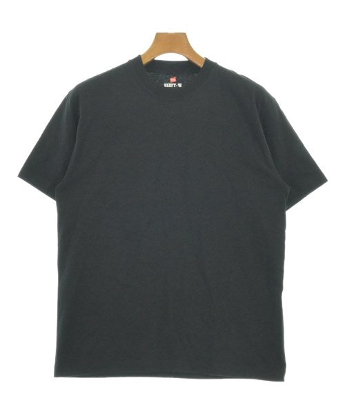Hanes เสื้อยืด/เสื้อท็อปส์