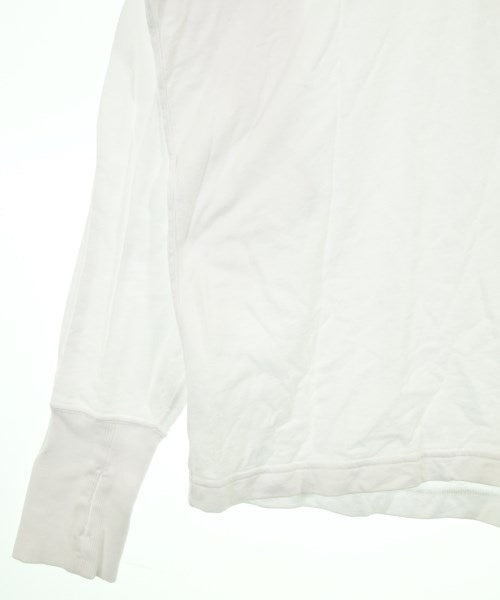 Hanes เสื้อยืด/เสื้อท็อปส์