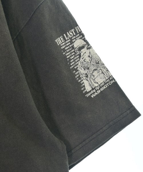 Hanes เสื้อยืด/เสื้อท็อปส์