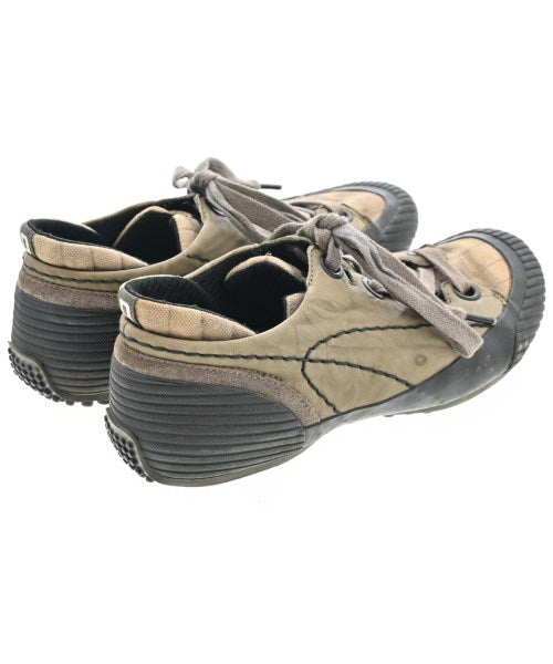 Other brand รองเท้าผ้าใบ