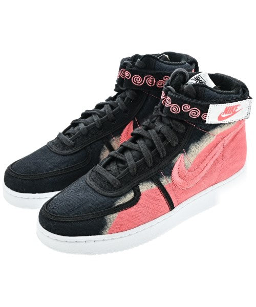 STUSSY รองเท้าผ้าใบ