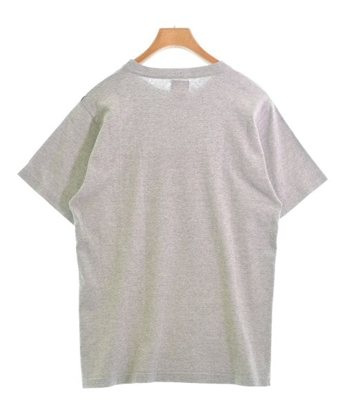 STUSSY เสื้อยืด/เสื้อท็อปส์