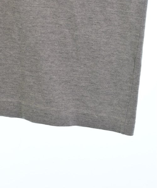 STUSSY เสื้อยืด/เสื้อท็อปส์
