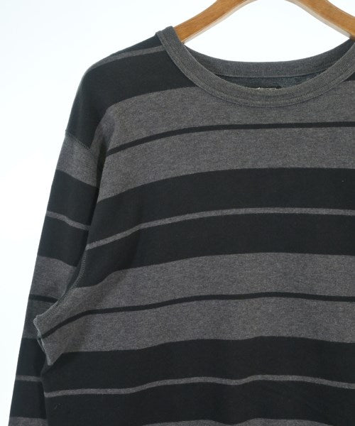 STUSSY เสื้อยืด/เสื้อท็อปส์