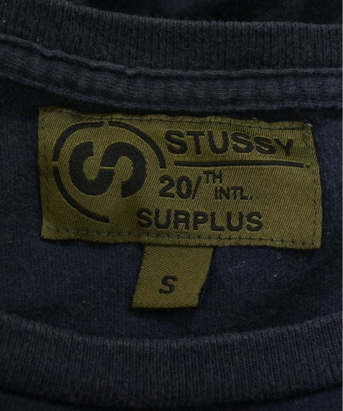 STUSSY เสื้อยืด/เสื้อท็อปส์