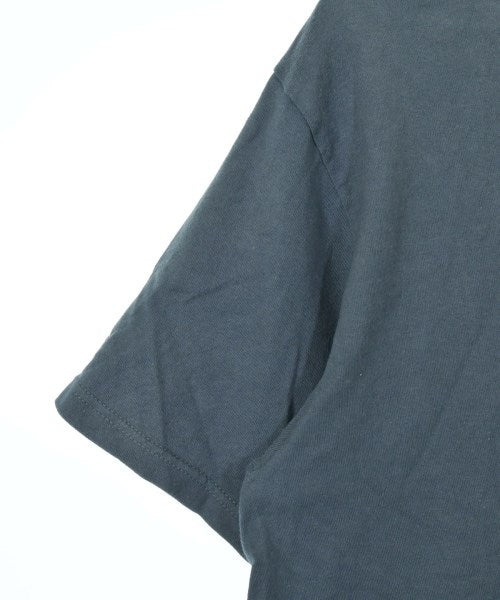 STUSSY เสื้อยืด/เสื้อท็อปส์