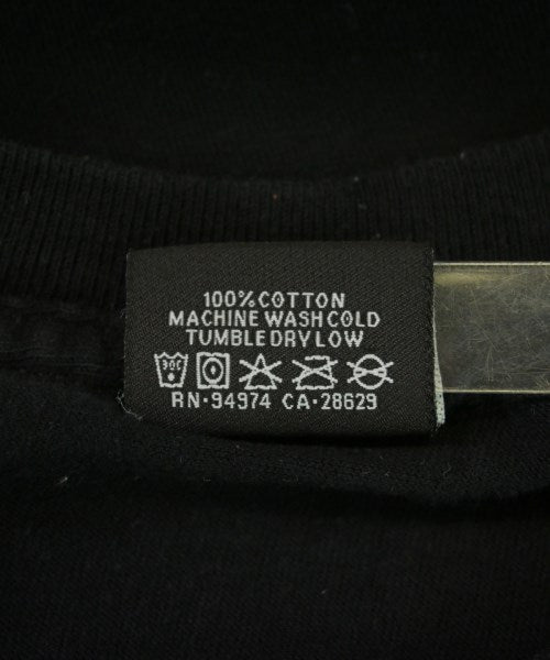 STUSSY เสื้อยืด/เสื้อท็อปส์