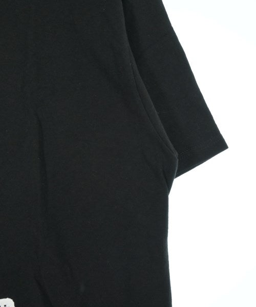 STUSSY เสื้อยืด/เสื้อท็อปส์