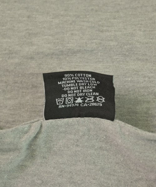 STUSSY เสื้อยืด/เสื้อท็อปส์