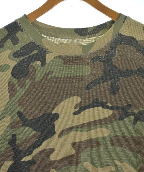 STUSSY เสื้อยืด/เสื้อท็อปส์