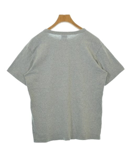 STUSSY เสื้อยืด/เสื้อท็อปส์