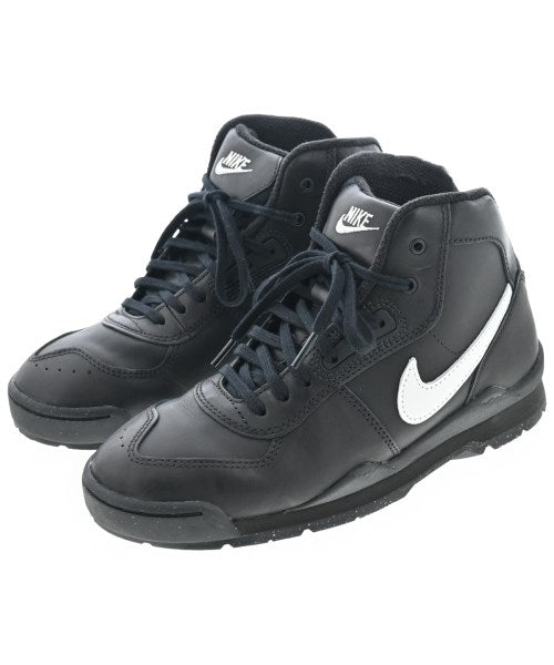 STUSSY รองเท้าผ้าใบ