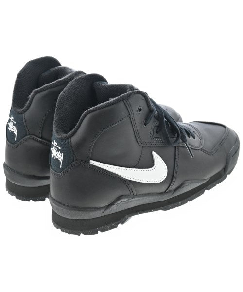 STUSSY รองเท้าผ้าใบ