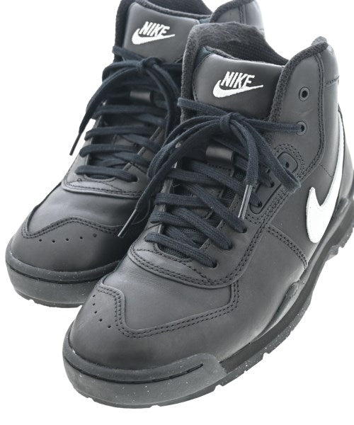 STUSSY รองเท้าผ้าใบ