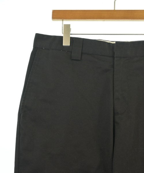 STUSSY ชิโน่