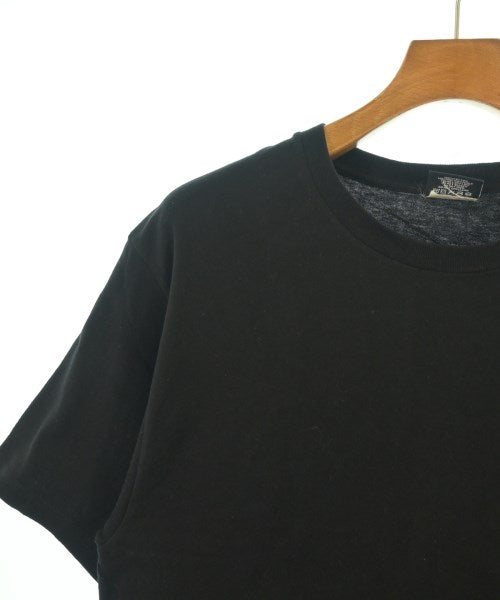 STUSSY เสื้อยืด/เสื้อท็อปส์