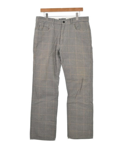 STUSSY ชิโน่