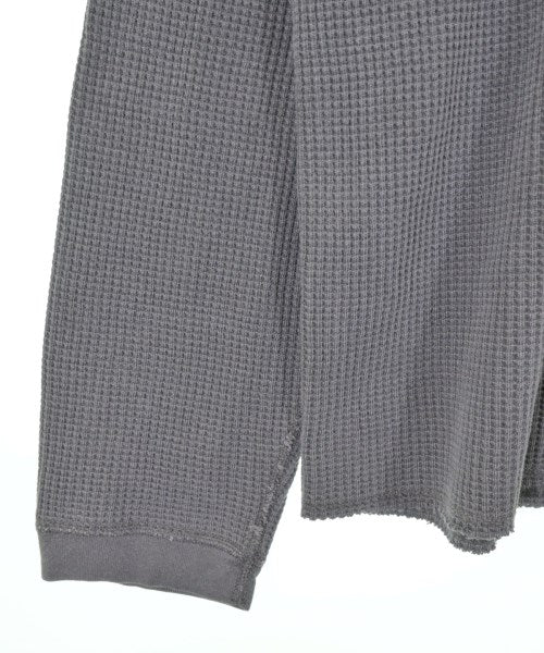 STUSSY เสื้อยืด/เสื้อท็อปส์