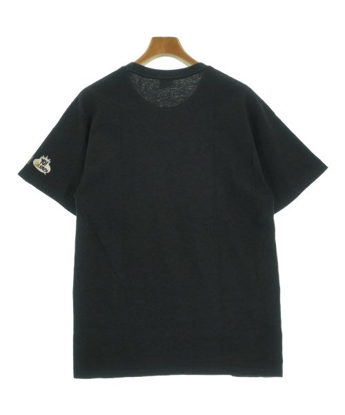 STUSSY เสื้อยืด/เสื้อท็อปส์