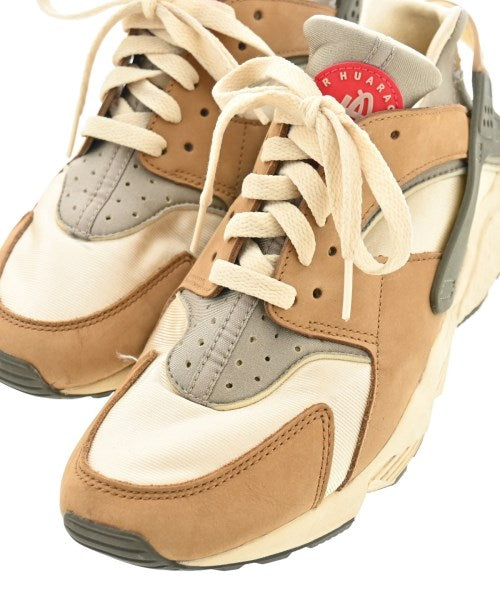 STUSSY รองเท้าผ้าใบ