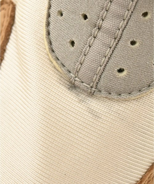 STUSSY รองเท้าผ้าใบ