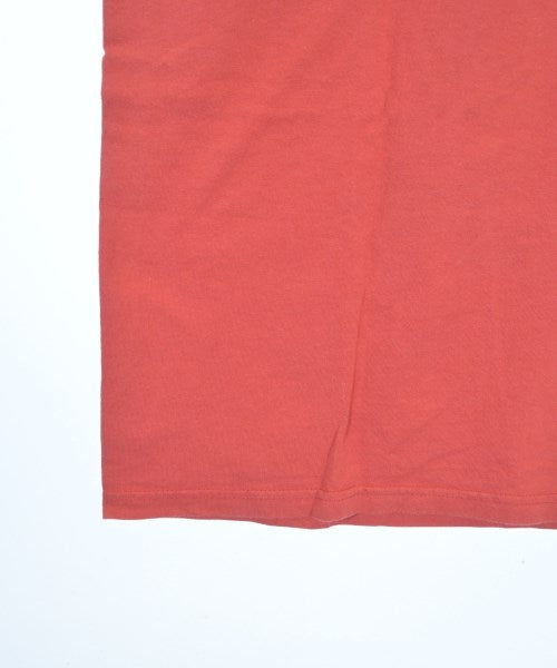 STUSSY เสื้อยืด/เสื้อท็อปส์