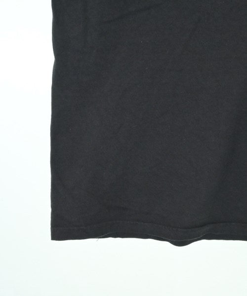 STUSSY เสื้อยืด/เสื้อท็อปส์