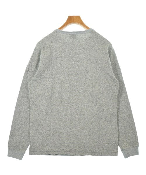 STUSSY เสื้อยืด/เสื้อท็อปส์