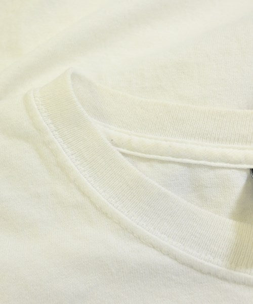 STUSSY เสื้อยืด/เสื้อท็อปส์