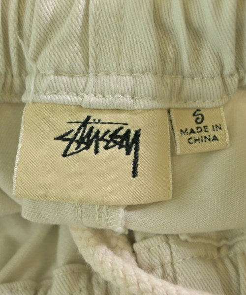 STUSSY ชิโน่