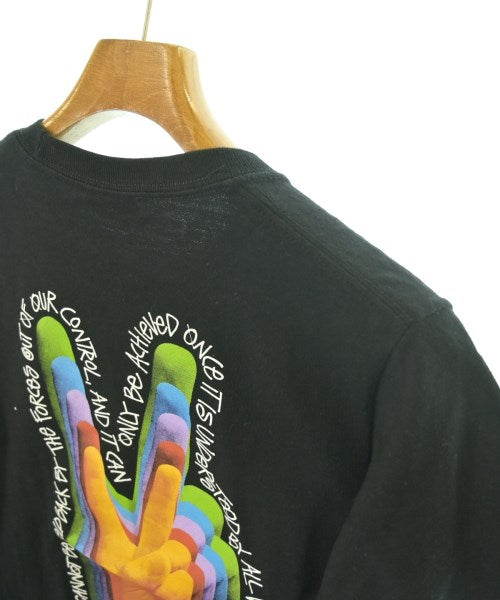 STUSSY เสื้อยืด/เสื้อท็อปส์