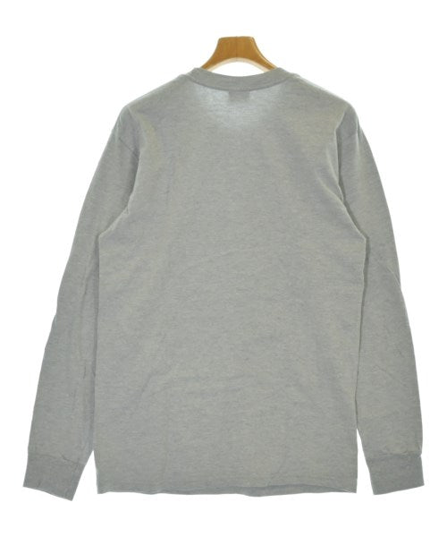 STUSSY เสื้อยืด/เสื้อท็อปส์