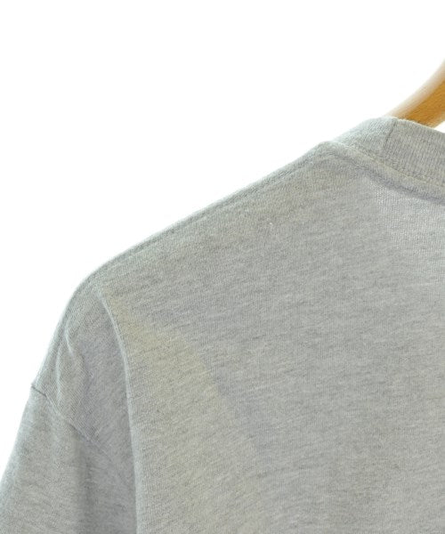 STUSSY เสื้อยืด/เสื้อท็อปส์