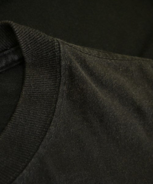 STUSSY เสื้อยืด/เสื้อท็อปส์