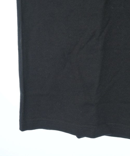 STUSSY เสื้อยืด/เสื้อท็อปส์