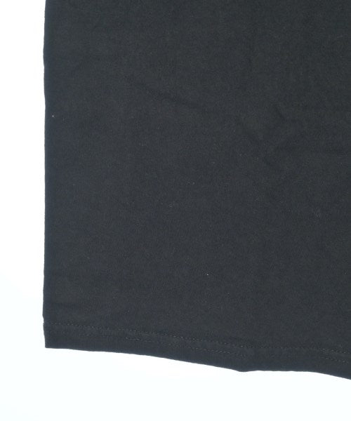 STUSSY เสื้อยืด/เสื้อท็อปส์