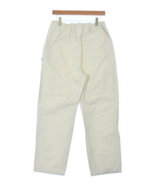 STUSSY ชิโน่