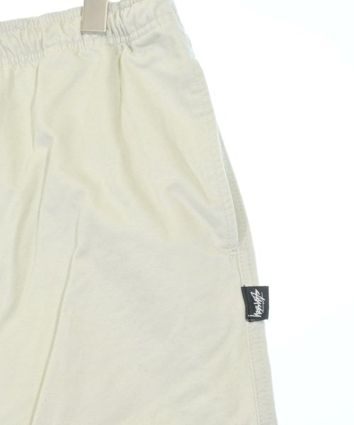 STUSSY ชิโน่
