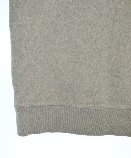STUSSY เสื้อยืด/เสื้อท็อปส์
