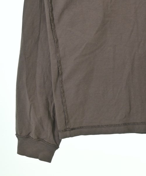STUSSY เสื้อยืด/เสื้อท็อปส์