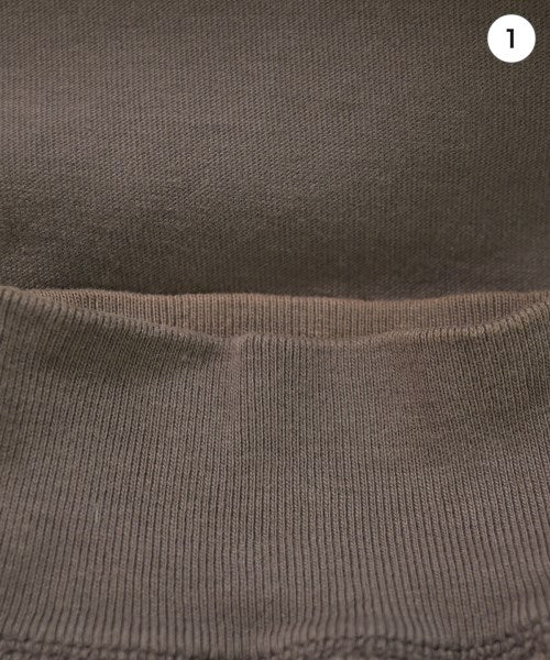 STUSSY เสื้อยืด/เสื้อท็อปส์