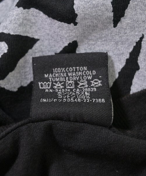 STUSSY เสื้อยืด/เสื้อท็อปส์