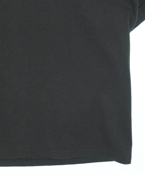 STUSSY เสื้อยืด/เสื้อท็อปส์