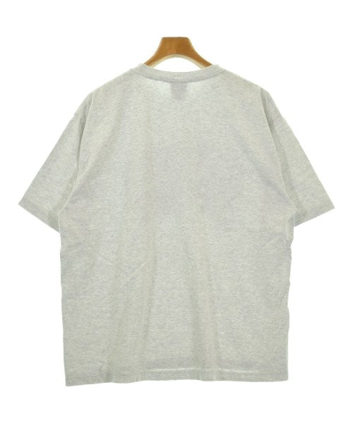 STUSSY เสื้อยืด/เสื้อท็อปส์