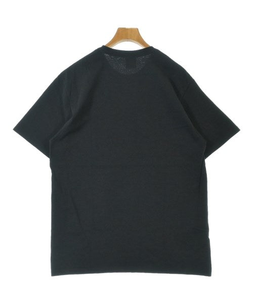 STUSSY เสื้อยืด/เสื้อท็อปส์
