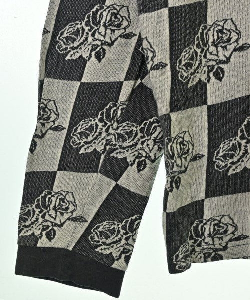 STUSSY เสื้อยืด/เสื้อท็อปส์