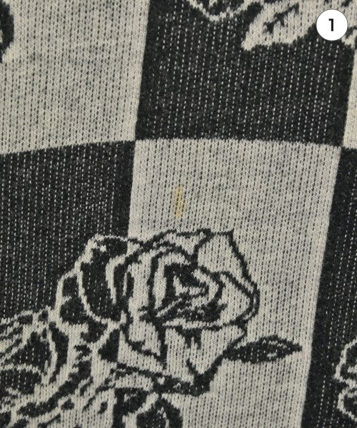 STUSSY เสื้อยืด/เสื้อท็อปส์